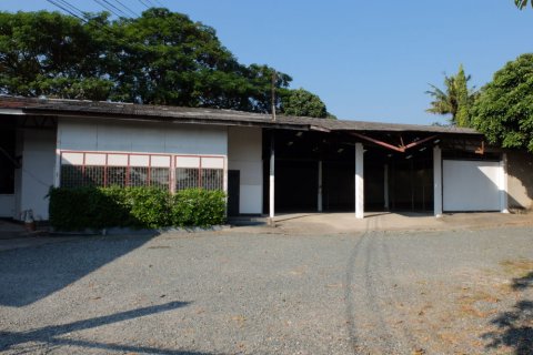 Almacén 960 m2 en Chiang Mai, Tailandia № 244785 - foto 2