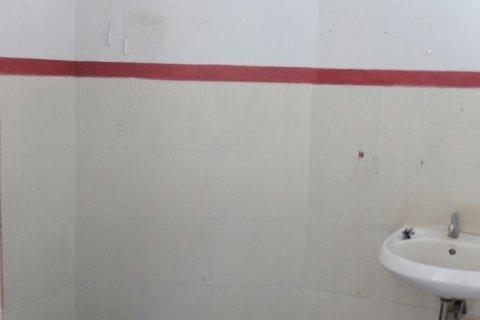 Almacén 960 m2 en Chiang Mai, Tailandia № 244785 - foto 8