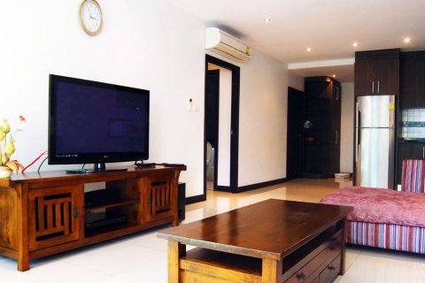Condominio de 2 dormitorios en Pattaya, Tailandia № 242358 - foto 4
