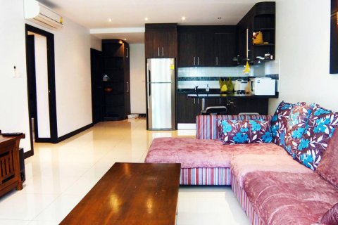 Condominio de 2 dormitorios en Pattaya, Tailandia № 242358 - foto 3
