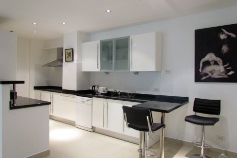 Condo sur Jomtien Beach, Pattaya, Thaïlande, 2 chambres  № 242796