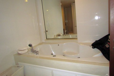 สตูดิโอในคอนโดมิเนียมในพัทยา, ประเทศไทย № 242890 - รูปถ่าย 2