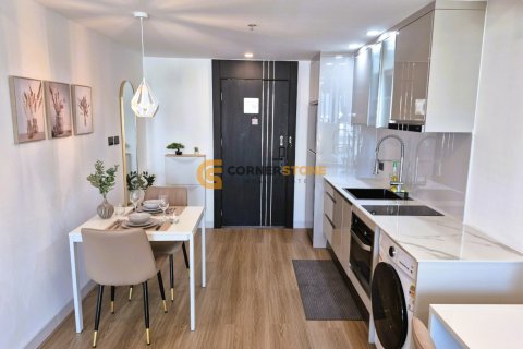 Estudio en el condominio en Jomtien Beach, Pattaya, Tailandia № 234307 - foto 8