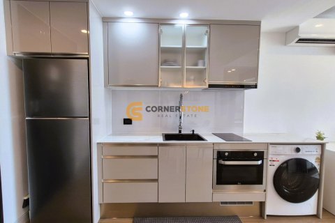 Estudio en el condominio en Jomtien Beach, Pattaya, Tailandia № 234307 - foto 3