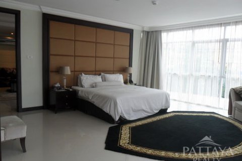 Condominio de 1 dormitorio en Pattaya, Tailandia № 242785 - foto 11