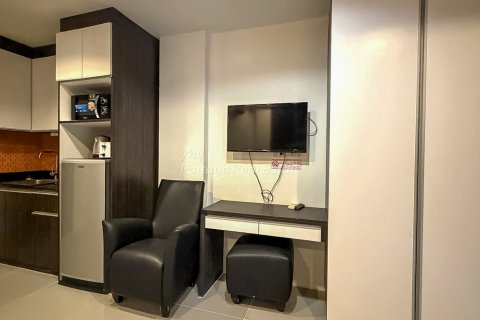 Estudio en el condominio en Bang Lamung, Tailandia № 234234 - foto 2