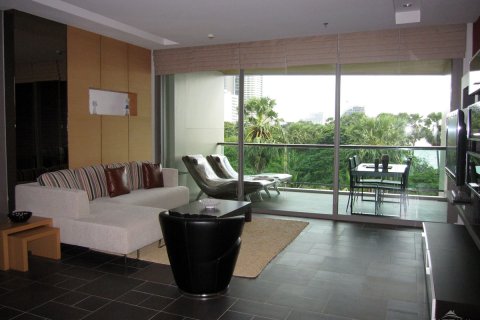 Condo in Pattaya, Thailand, 2 bedrooms  № 242608 - photo 5