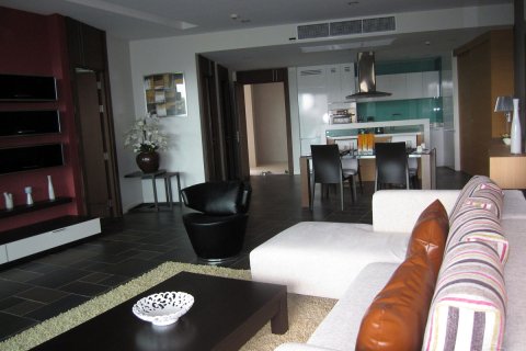 Condo in Pattaya, Thailand, 2 bedrooms  № 242608 - photo 7