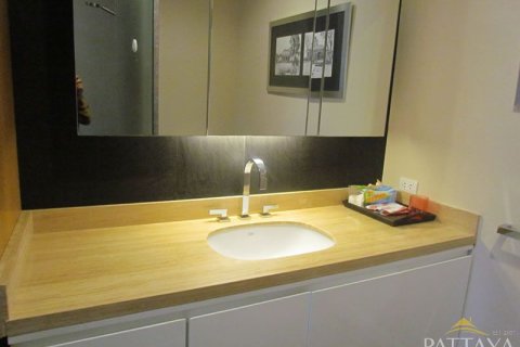 Condominio de 1 dormitorio en Pattaya, Tailandia № 242488 - foto 17
