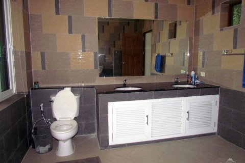 Haus in Pattaya, Thailand 4 Schlafzimmer № 243333 - Foto 12