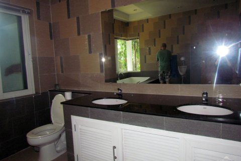 Haus in Pattaya, Thailand 4 Schlafzimmer № 243333 - Foto 9