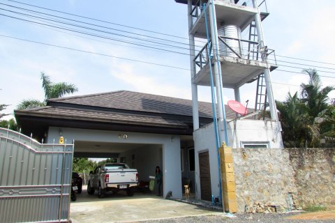 Haus in Pattaya, Thailand 4 Schlafzimmer № 243333 - Foto 1
