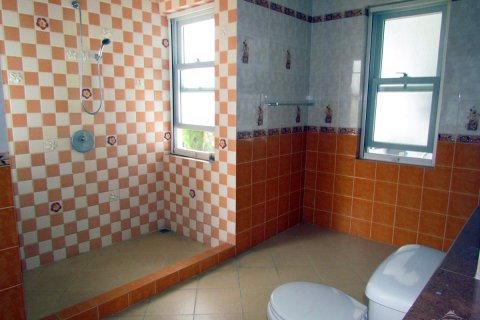 Haus in Pattaya, Thailand 4 Schlafzimmer № 243333 - Foto 20