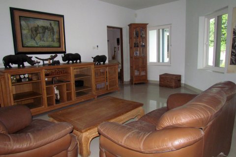 Haus in Pattaya, Thailand 4 Schlafzimmer № 243333 - Foto 6