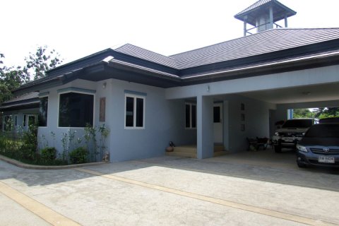 Haus in Pattaya, Thailand 4 Schlafzimmer № 243333 - Foto 3