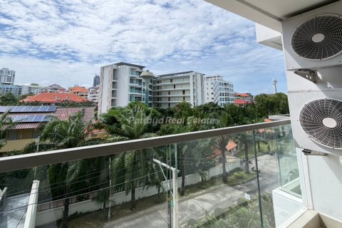 Condo in Bang Lamung, Thailand, 1 bedroom № 205229 - photo 8