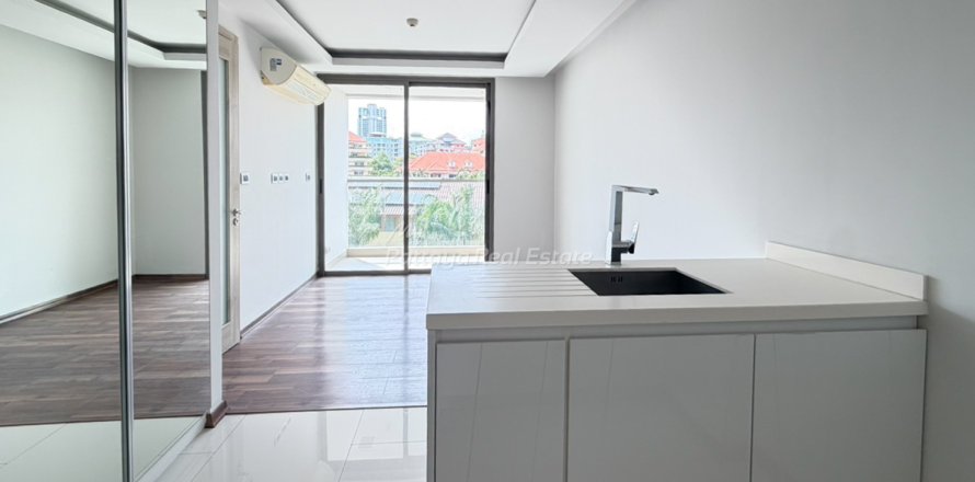Condo in Bang Lamung, Thailand, 1 bedroom № 205229