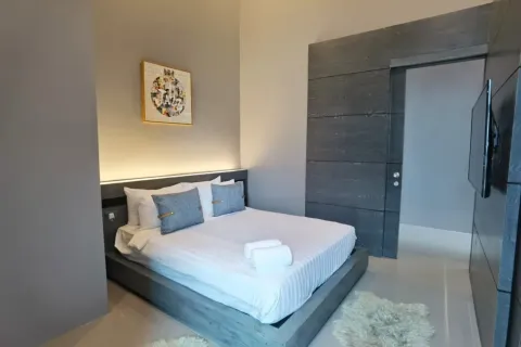 Casa de 3 dormitorios en Bang Tao, Tailandia № 125610 - foto 7