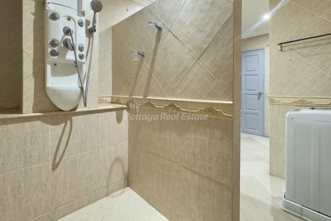 Condominio de 2 dormitorios en Bang Lamung, Tailandia № 234238 - foto 12