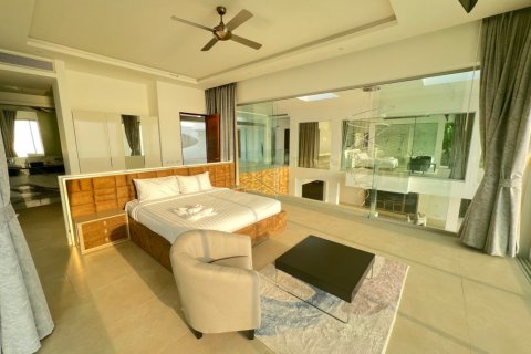 Villa in Phuket, Thailand 8 Schlafzimmer № 234286 - Foto 16