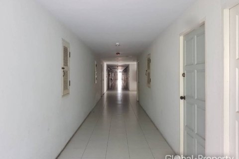 Condominio de 1 dormitorio en Pattaya, Tailandia № 205447 - foto 8