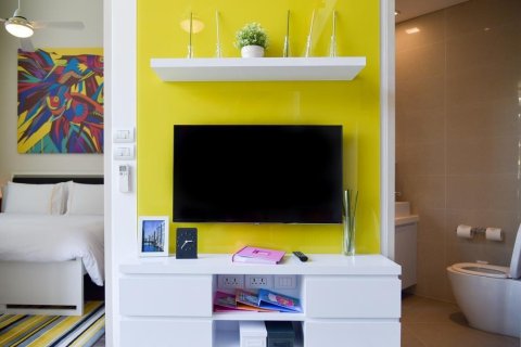 Condominio de 1 dormitorio en Bang Tao, Tailandia № 241975 - foto 2
