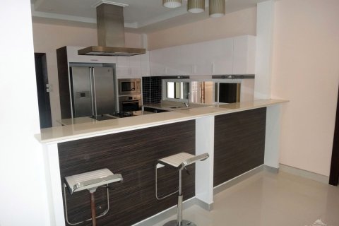 Casa de 3 dormitorios en Pattaya, Tailandia № 243318 - foto 11
