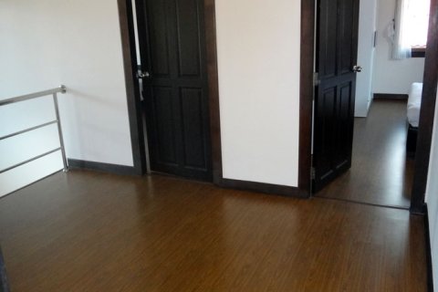 Casa de 3 dormitorios en Pattaya, Tailandia № 243318 - foto 15