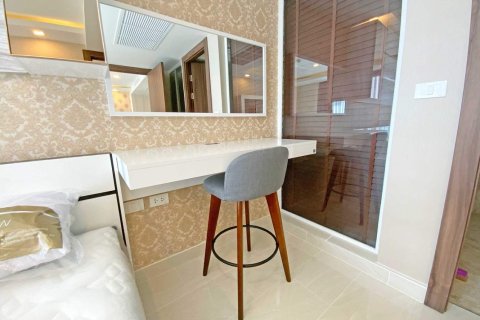 Sobre plano GRAND AVENUE RESIDENCE en Pattaya, Tailandia № 25455 - foto 2