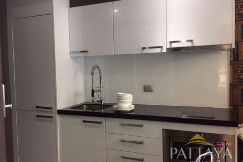 Condo in Pattaya, Thailand, 1 bedroom  № 242416 - photo 5