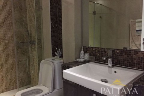 Condo in Pattaya, Thailand, 1 bedroom  № 242416 - photo 6