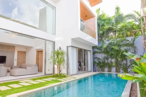 Casa de 3 dormitorios en Bang Tao, Tailandia № 84899 - foto 2