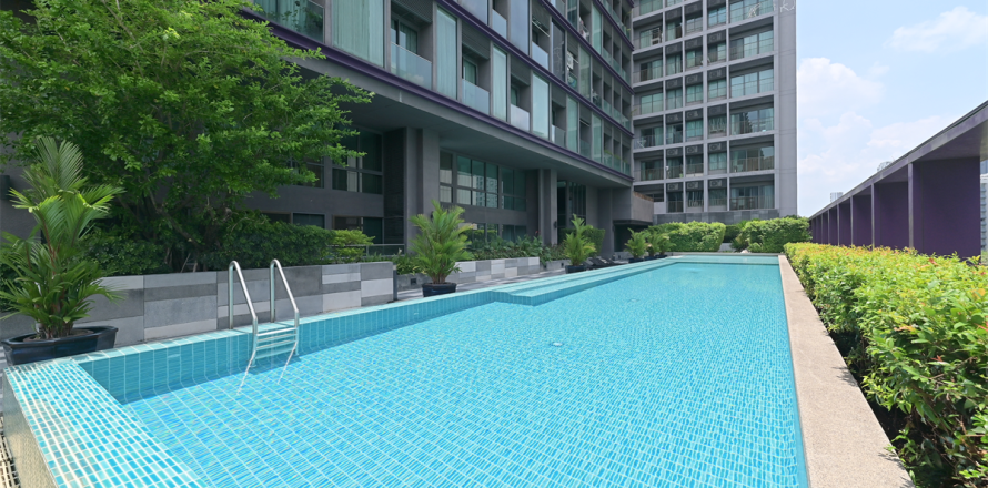 Condominio de 3 dormitorios en Bangkok, Tailandia № 190182
