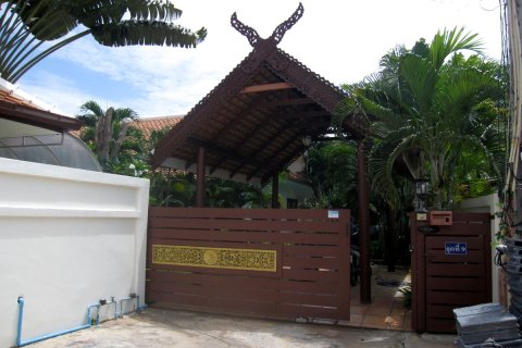 Casa de 2 dormitorios en Jomtien Beach, Pattaya, Tailandia № 243324