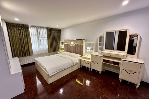 Condominio de 3 dormitorios en Pattaya, Tailandia № 241963 - foto 3
