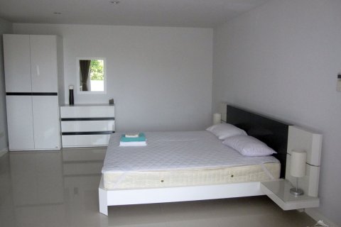 Condo in Pattaya, Thailand, 1 bedroom  № 242658 - photo 5