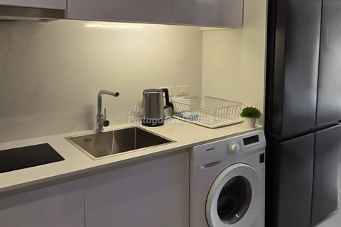 Estudio en el condominio en Bang Lamung, Tailandia № 243668