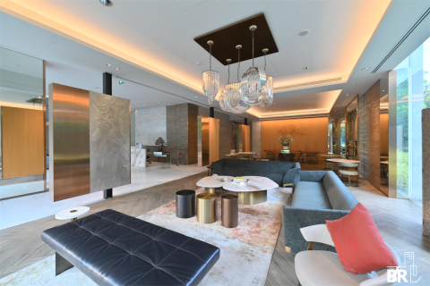 Condo in Bangkok, Thailand, 2 bedrooms № 185017 - photo 3