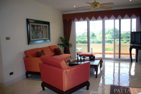 Condominio de 2 dormitorios en Pattaya, Tailandia № 243002 - foto 3