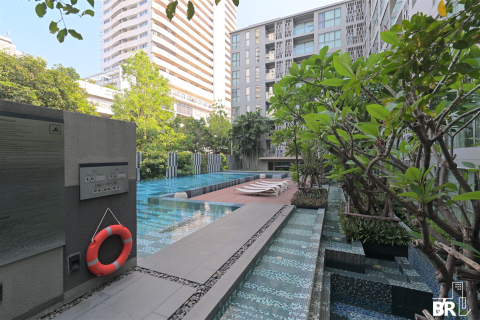 Condo in Bangkok, Thailand, 2 bedrooms  № 197381 - photo 9