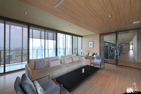 Condo in Bangkok, Thailand, 2 bedrooms  № 197381 - photo 6