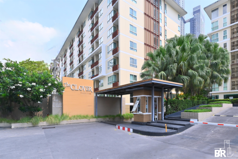 Condo in Bangkok, Thailand, 2 bedrooms  № 197381 - photo 7
