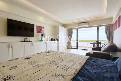 Studio dans le Condo à Pattaya, Thaïlande  № 234407 - photo 5