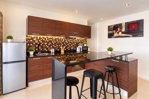 Chalet de 3 dormitorios en Bang Tao, Tailandia № 241674 - foto 10