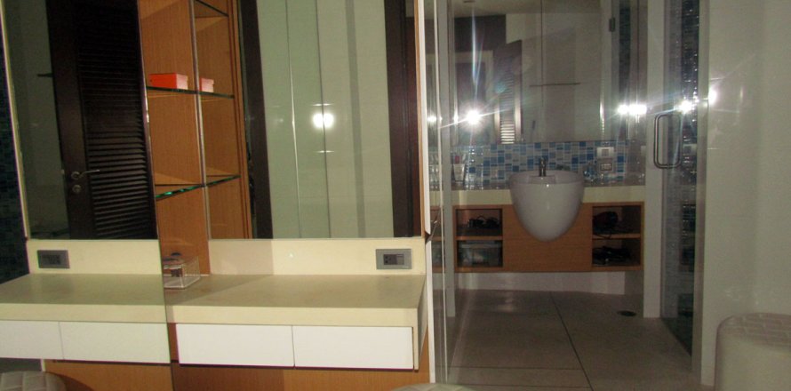 สตูดิโอในคอนโดมิเนียมในพัทยา, ประเทศไทย № 242891