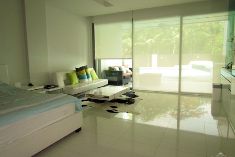 สตูดิโอในคอนโดมิเนียมในพัทยา, ประเทศไทย № 242891 - รูปถ่าย 4
