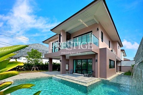 Haus in Pattaya, Thailand 4 Schlafzimmer № 250109