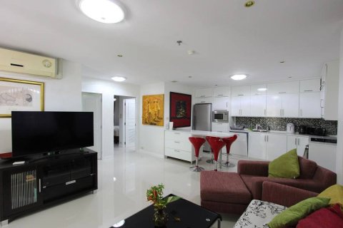 Condominio de 2 dormitorios en Pattaya, Tailandia № 242577 - foto 8
