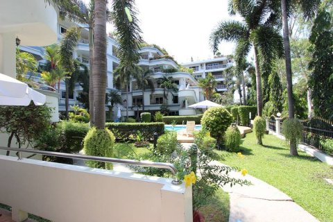Condominio de 2 dormitorios en Pattaya, Tailandia № 242577 - foto 5