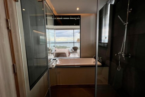 Condominio de 3 dormitorios en Pattaya, Tailandia № 242563 - foto 19